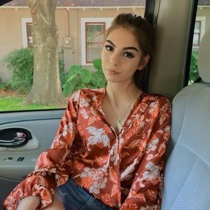 Meet your Posher, Jacquelyn